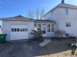 445 Chicopee St, Chicopee, MA 01013