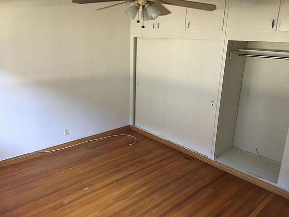 4th image of 1329 E 1st St APT 14
