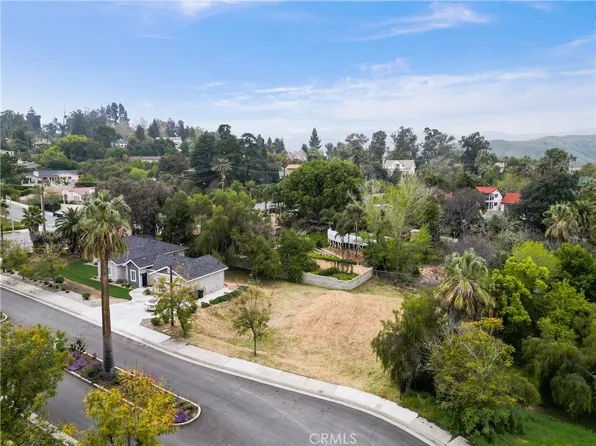 544 Acacia Ct, Redlands, CA 92373