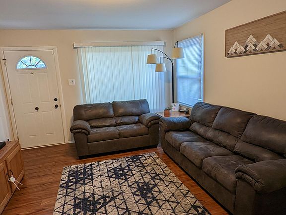 5th image of 1824 Linden Ave