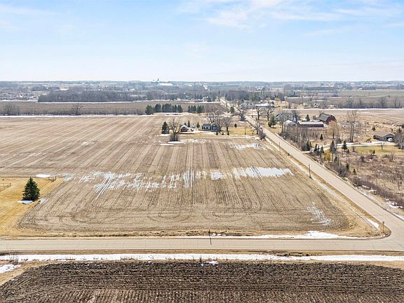 4th image of 9th Street Rd