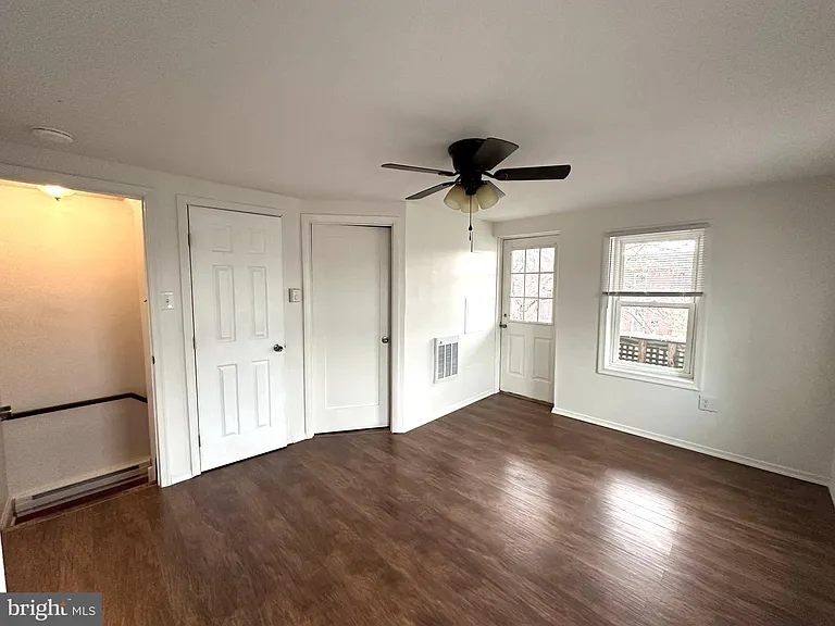 277 S Potomac St #3 — Photo 19
