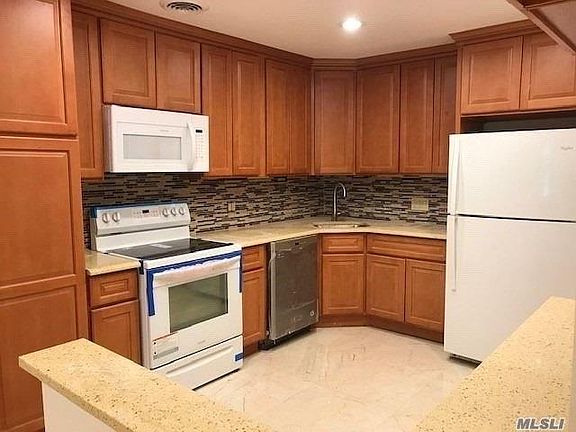4th image of 14425 38th Ave