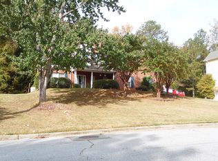 3339 Hunters Hill Dr, Lithonia, GA 30038