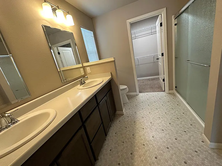 1851 Summerfield Way — Photo 21