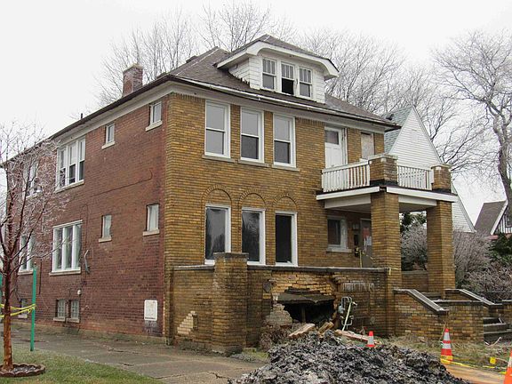 429 Eastlawn