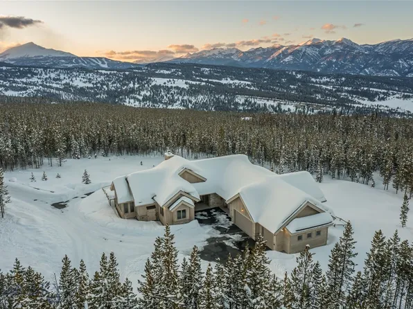 201 Trophy Bull Rd, Gallatin Gateway, MT 59730