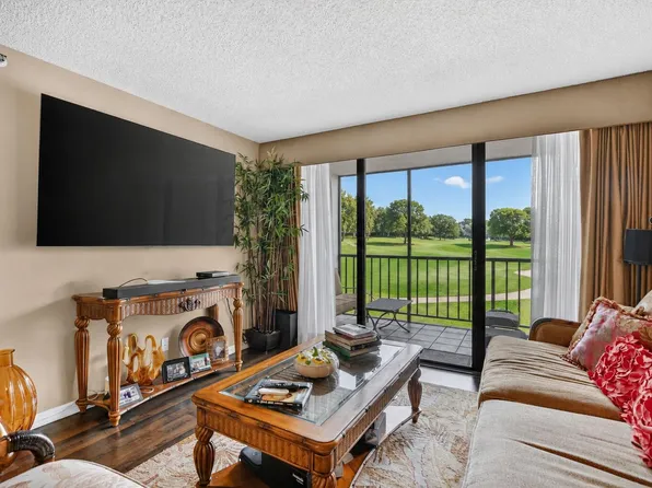 7819 Lakeside Boulevard #836, Boca Raton, FL 33434