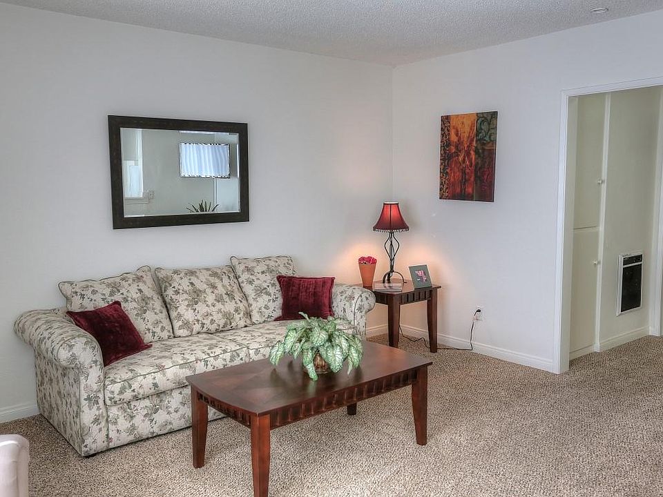 1st image of 16229 Woodruff Ave #Upstairs