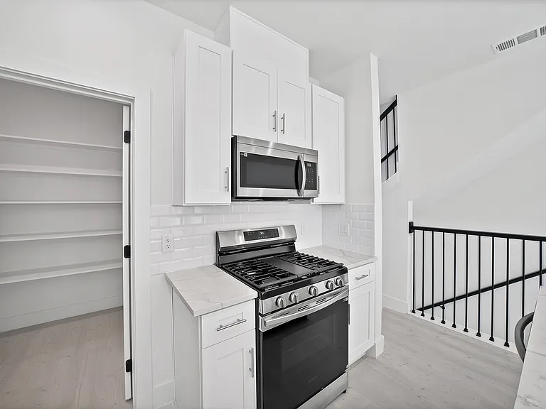 7207 Mohawk Dr #108 — Photo 23