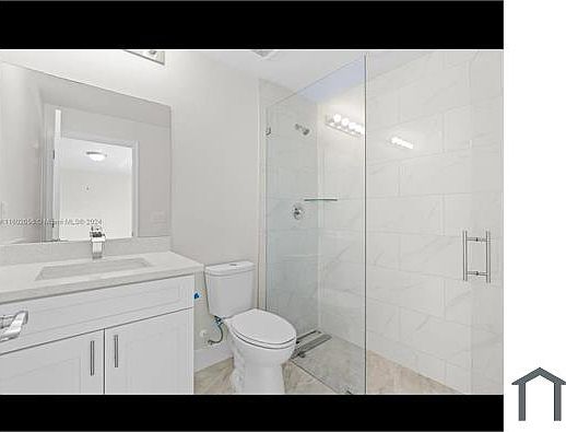 4th image of 2010 E 12th St #2010