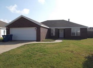 901 SW Summitchase Rd, Bentonville, AR 72712