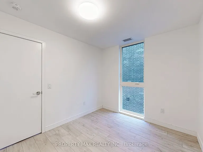 170 Clonmore Dr #9 — Photo 25