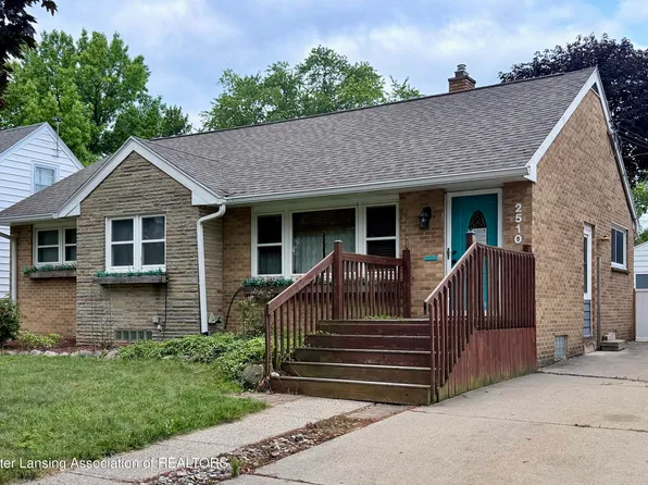 2510 Wellington Rd, Lansing, MI 48910