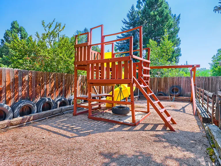 3202 Springridge Dr — Photo 28