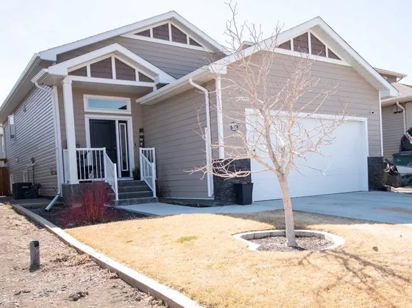 316 N Greenwood Pl, Coalhurst, AB T0L 0V2