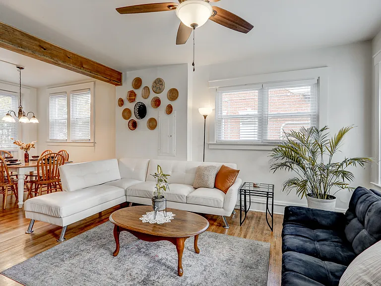 637 E Orange St #2 — Photo 18