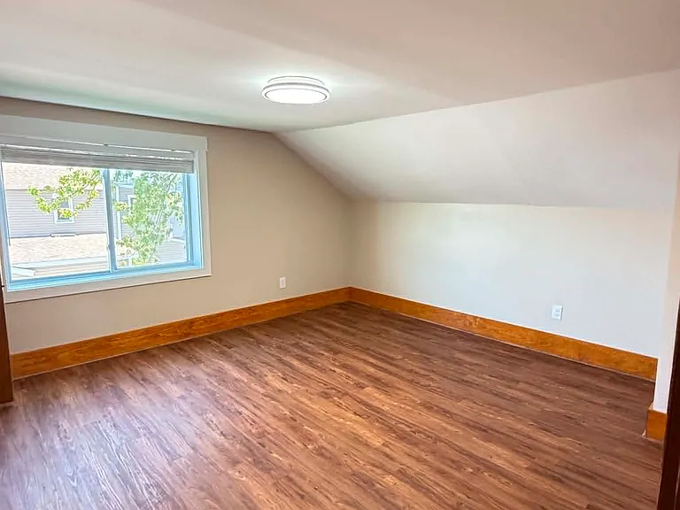 910 W Chisholm St #2 — Photo 9