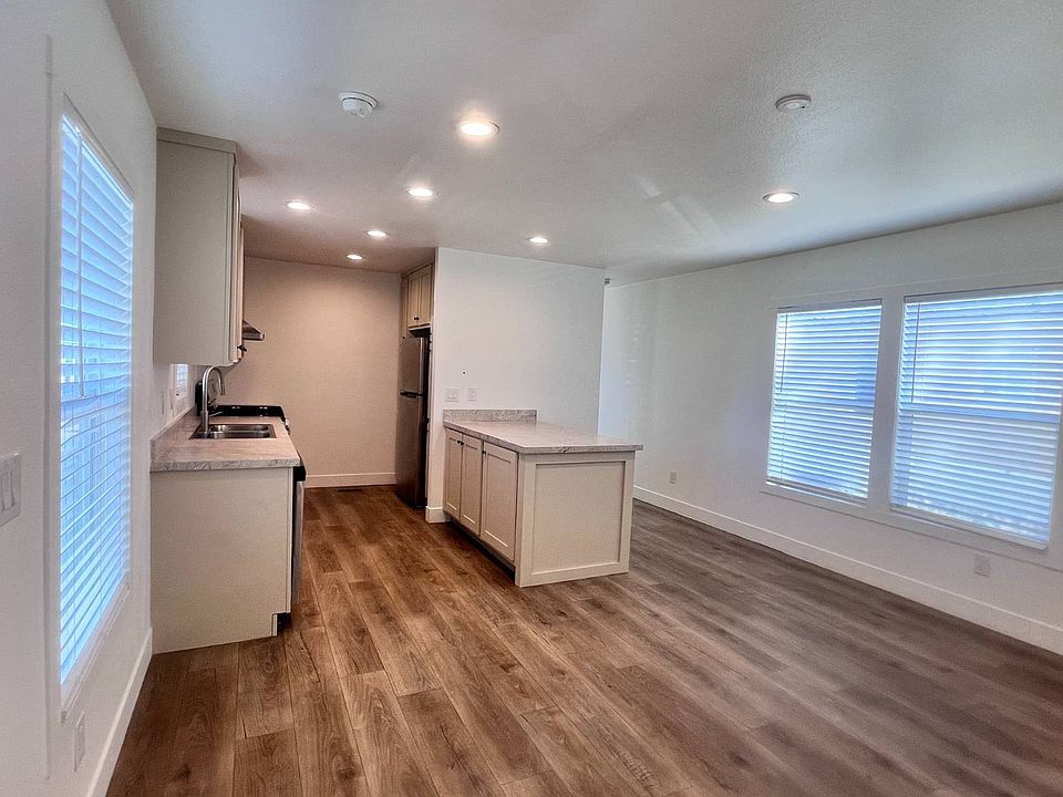 1st image of 1409 N French St #138