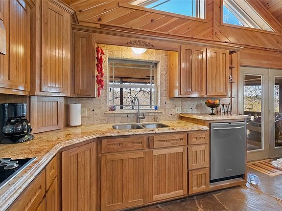 4th image of 10959 Spring Ridge Ln