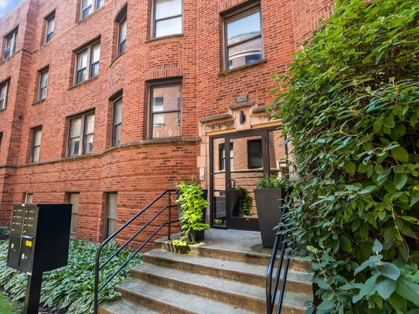 4529.5 S Drexel Ave #3E, Chicago, IL 60653