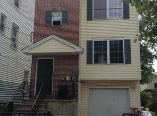 54 Norwood St, Newark, NJ 07106