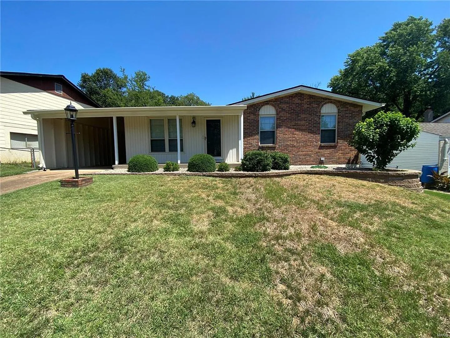 1849 San Luis Rey Parkway | Saint Louis 63026 — Photo 1