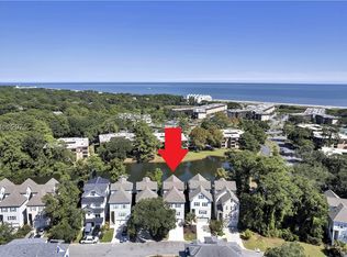 25 Sandcastle Ct, Hilton Head Island, SC 29928