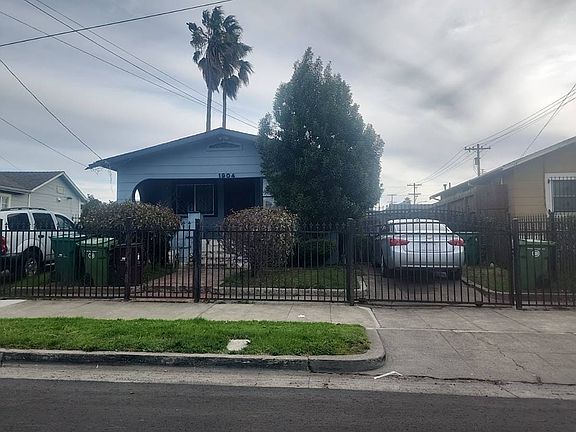 2nd image of 1904 100th Ave