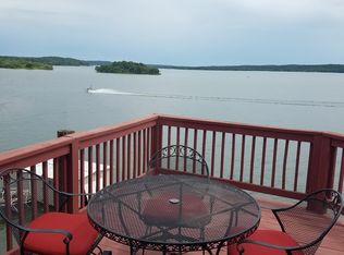 705 Villa Vista Dr, Pryor, OK 74361