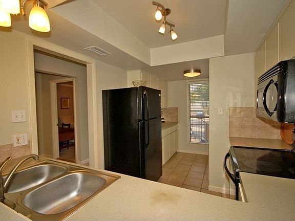 5th image of 1101 Hollow Creek Dr APT 2205