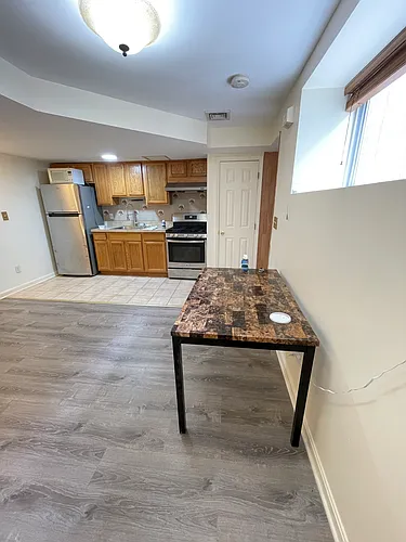 1109 Rockland Ave #1L Photo 1