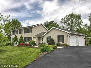 2407 Carzil Dr, Finksburg, MD 21048