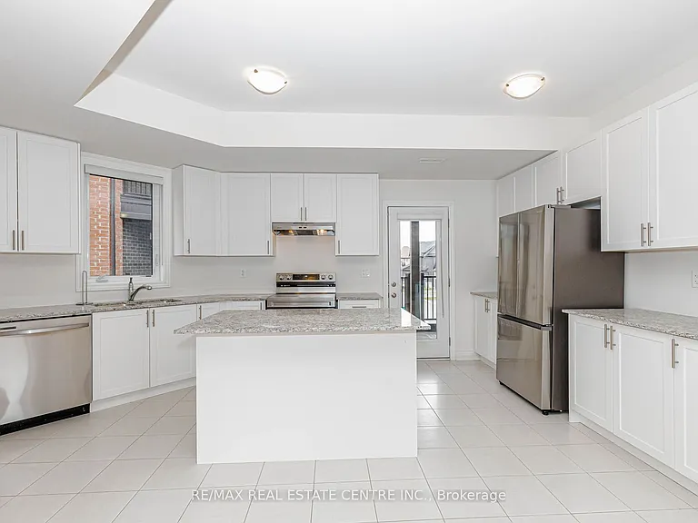 3 Marvin Ave — Photo 14