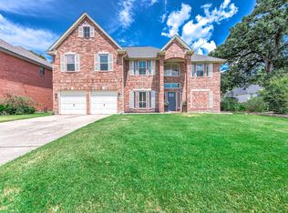 8619 Joggers Ln, Humble, TX 77346