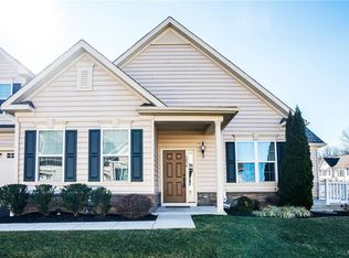 1074 Arbour Ln, Quakertown, PA 18951