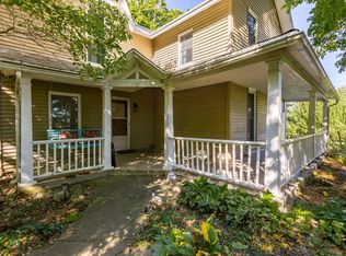 1924 N Mulberry Rd, Muscatine, IA 52761