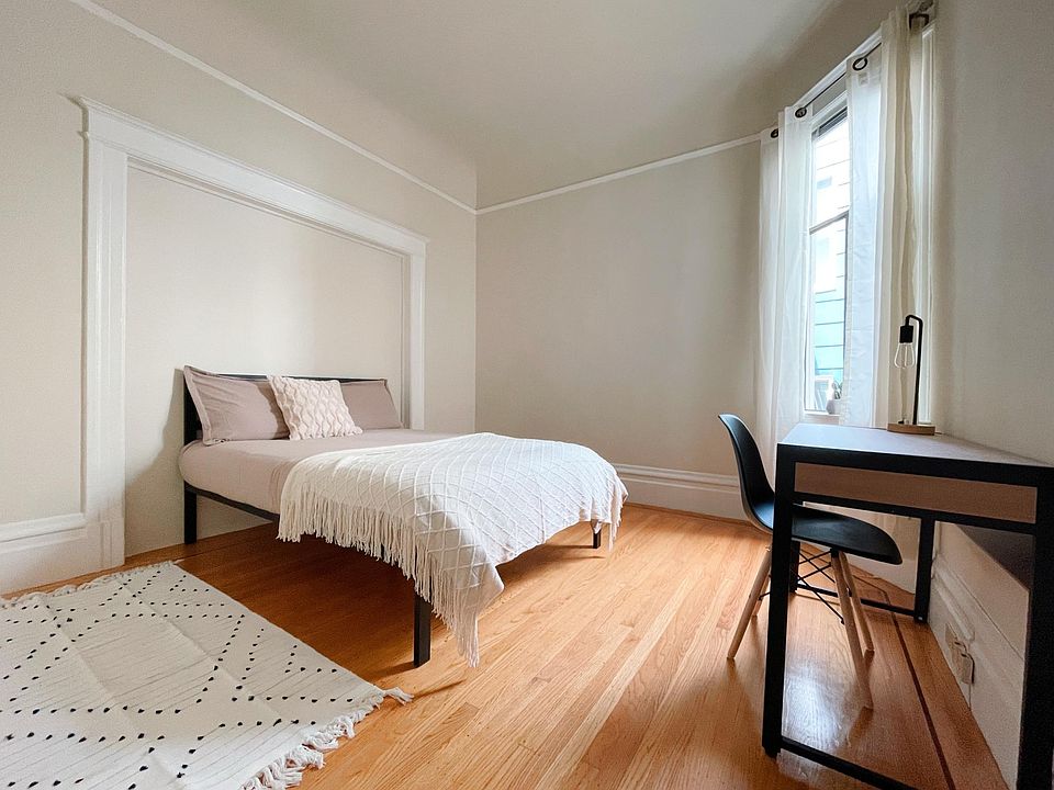 1st image of 180 Bernard St #86