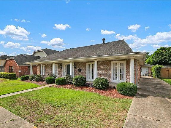 2nd image of 3731 Red Cypress Dr
