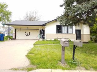 1910 16th Street, Hazel Green, WI 53811
