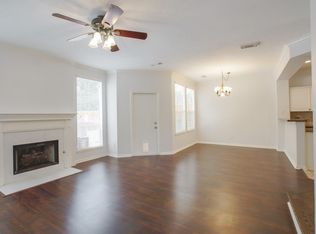 138 N Magnolia Pond Pl, Spring, TX 77381