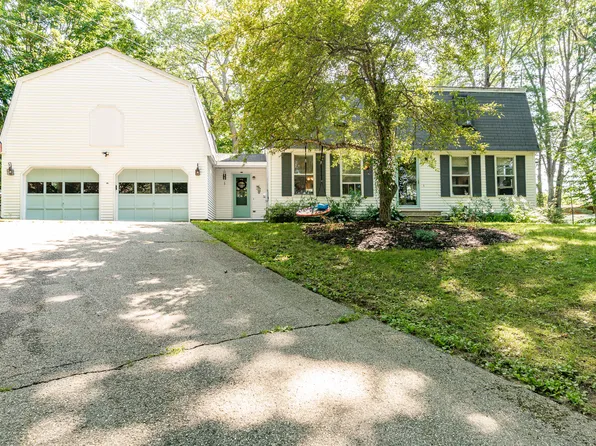 27 Dogwood Drive, South Berwick, ME 03908