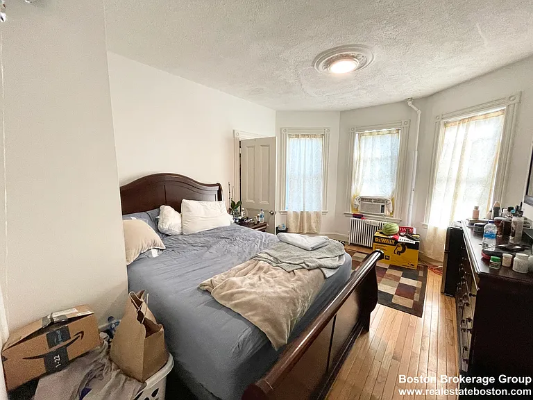 22 Humphreys St #2 — Photo 5