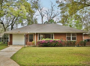 2102 Hewitt Dr, Houston, TX 77018