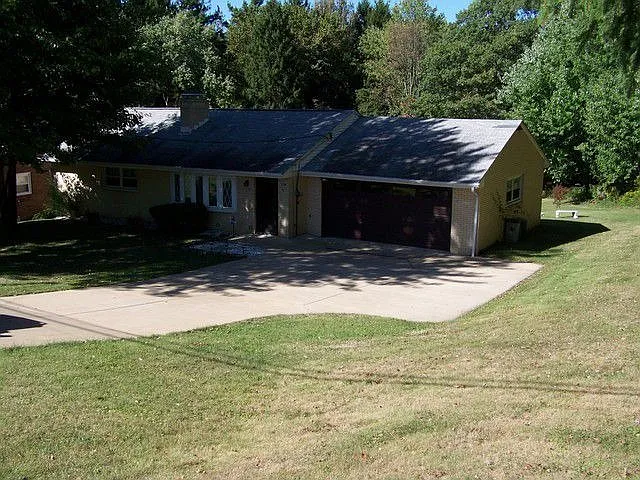 3304 37th Street Ext photo 1