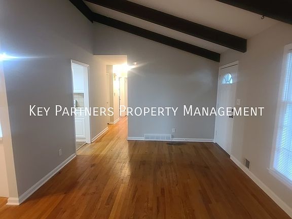 2nd image of 7115 Larsen Ln