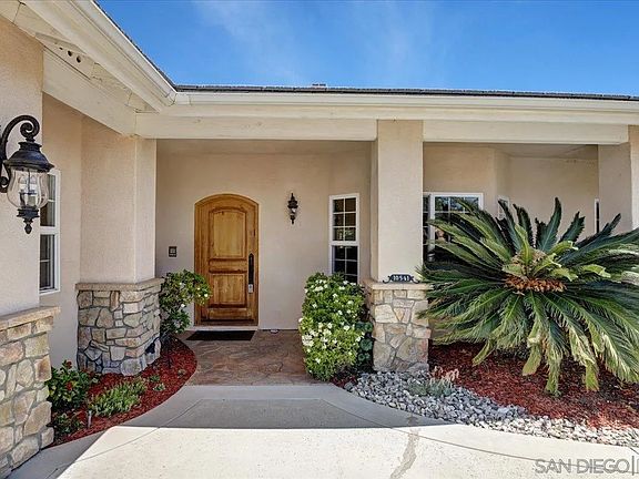 4th image of 10541 Meadow Glen Way E