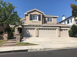 28474 Incline Ln, Santa Clarita, CA 91390