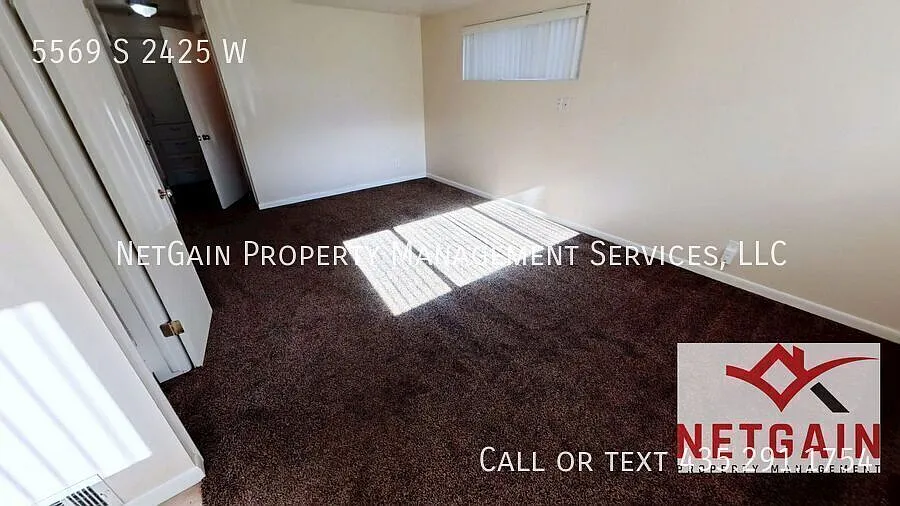 2 bedroom apartment in Roy — Photo 2