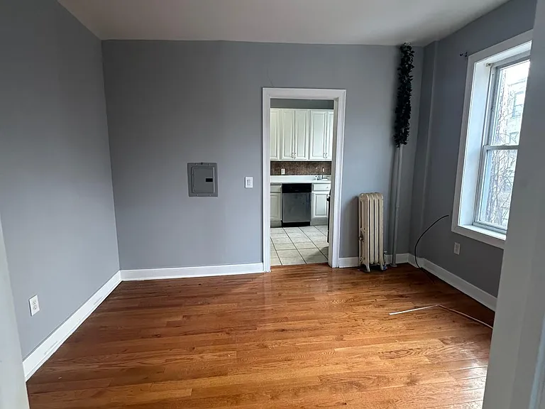 220-23 51st St #19 — Photo 4